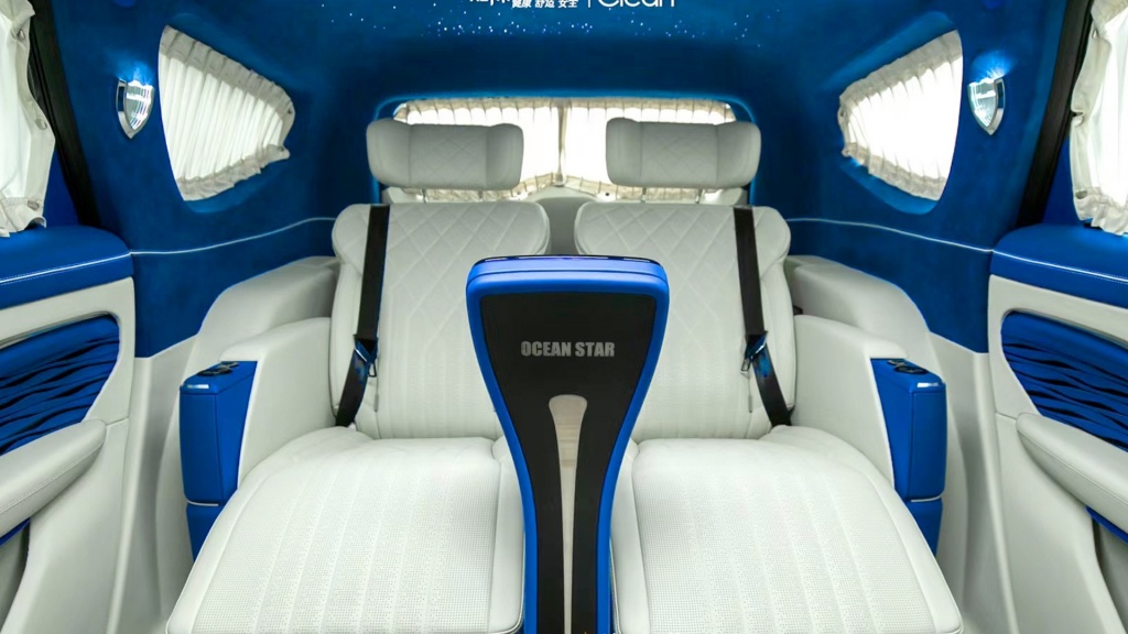geely Jiaji First Class
