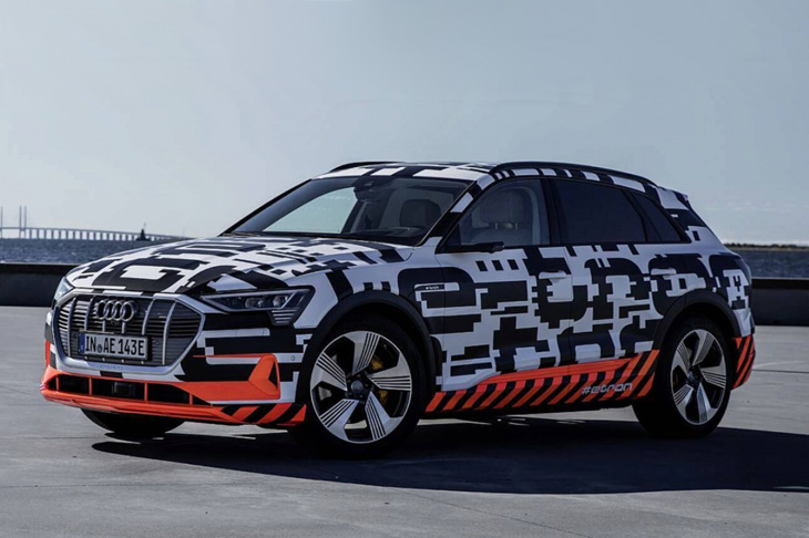 Электрокроссовер Audi e-tron: названа дата премьеры