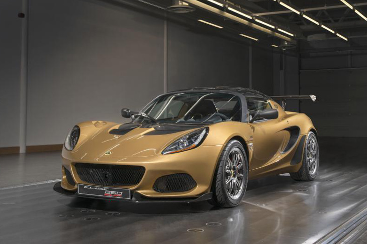 Lotus представил новую модификацию спорткара Elise