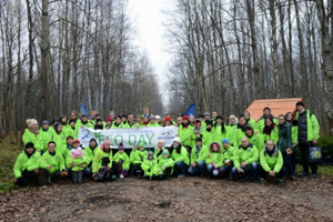 Российский завод Hyundai провел осеннюю экологическую акцию Eco Day