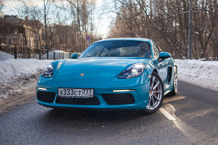 Porsche выпустит ещё несколько электромобилей
