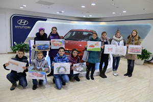 Победители конкурса детского рисунка Hyundai побывали на российском заводе марки в Санкт-Петербурге