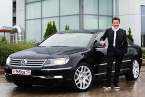 Томас Андерс и Volkswagen поздравили жителей Калуги с Днем города