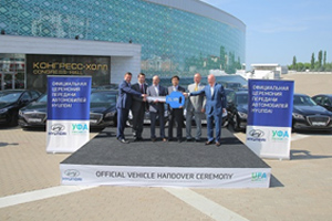 «Хендэ Мотор СНГ» передала автомобили для саммитов ШОС и БРИКС 2015