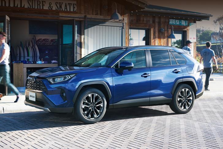 Toyota модернизировала оснащение кроссовера RAV4