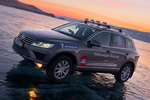 Книга рекордов России подтвердила рекорд Volkswagen Touareg на льду Байкала
