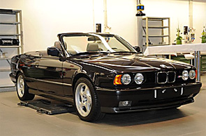 BMW рассекретил кабриолет M5