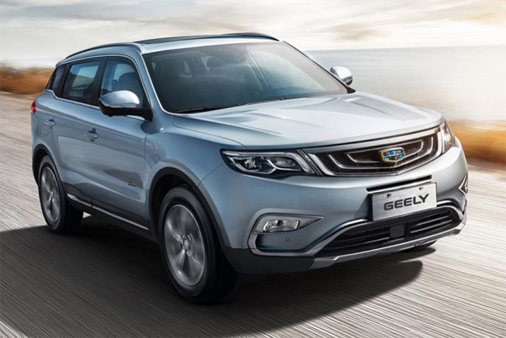 Geely Atlas подорожал и лишился пары исполнений