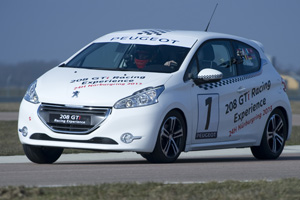 Тройная победа Peugeot в гонке «24 часа Нюрбургринга»