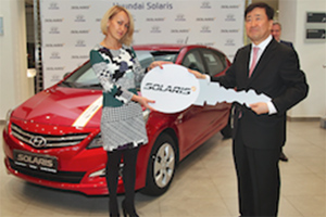Hyundai объявляет о продаже 400 000-го автомобиля Solaris