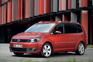 Volkswagen Touran стал победителем на испытаниях AUTO TEST