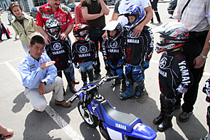 Yamaha будет учить детей ездить на мотоциклах с малых лет