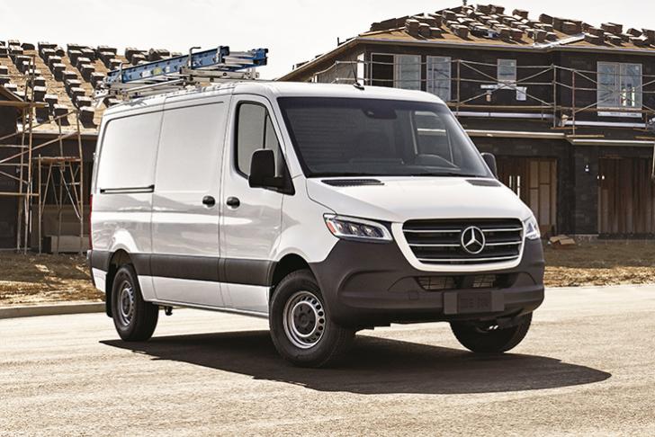 Mercedes-Benz подготовил для фургонов Sprinter выгодное исполнение