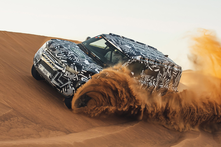 Новый Land Rover Defender почти готов к премьере