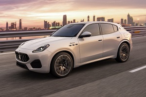Maserati представила кроссовер Grecale