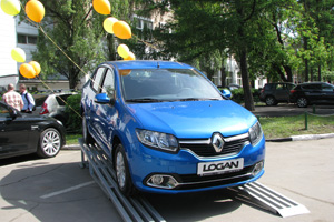 «Овод» дал старт продажам нового Renault Logan