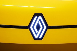 Renault передаст НАМИ долю в АвтоВАЗе