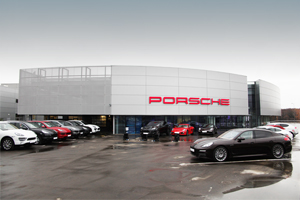 «Рольф» открыл новый центр Porsche в Москве