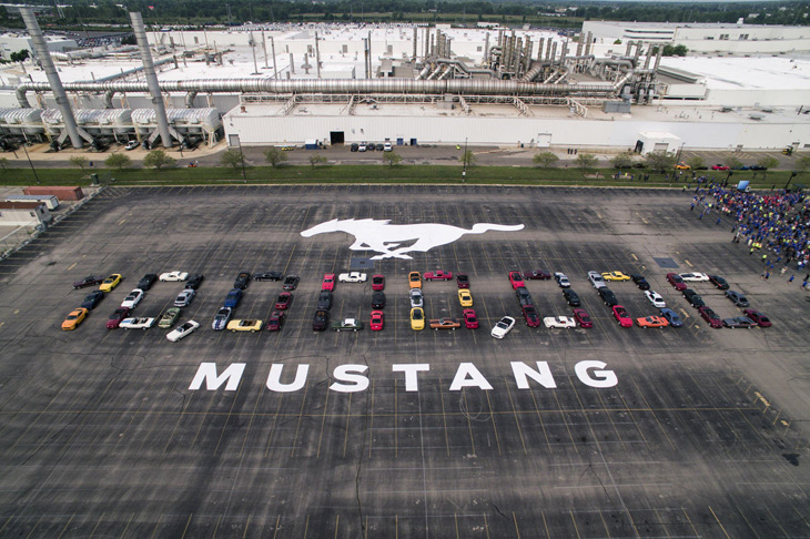 Ford выпустил 10 000 000-й Mustang