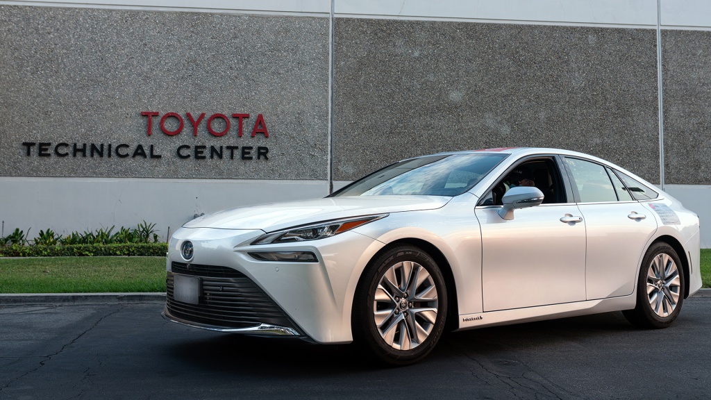 Toyota Mirai Guiness Record Toyota Mirai Guiness Record